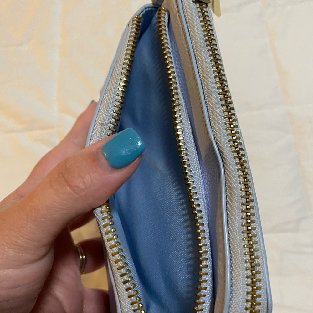 Light Blue Wristlet - Picture 7 of 9